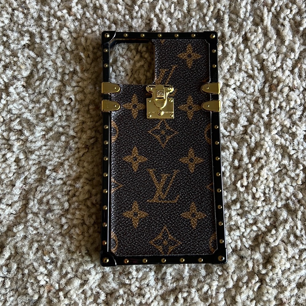 LV 11 Promax Case
